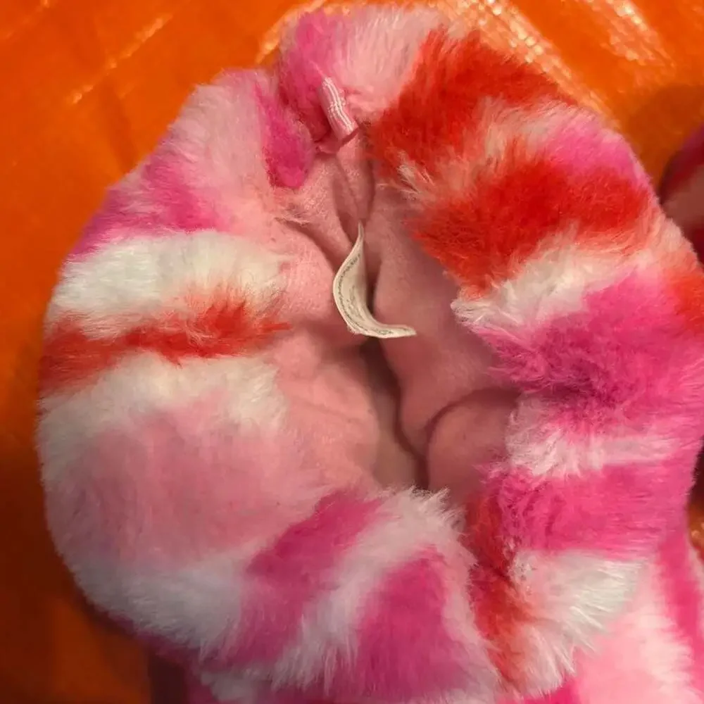 Other pink white